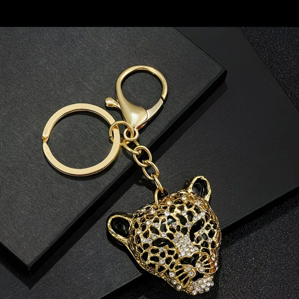 🆕️ GOLD-TONE & BLACK LEOPARD HEAD BAG CHARM OR KEYCHAIN - Picture 4 of 8